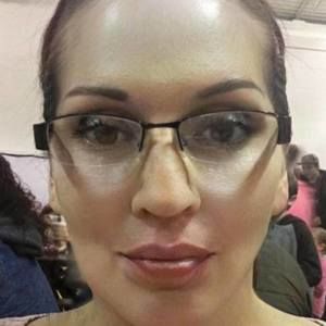 Meet your Posher, Robbyn